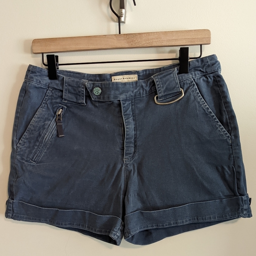 Royal Robbins Navy Shorts | Size 6